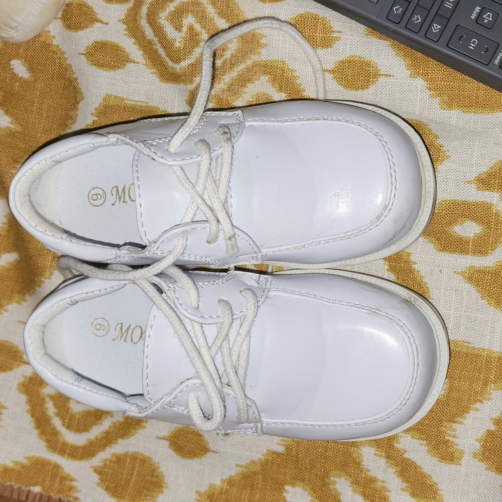 MODI Baby Toddler Boys White Dress Shoes Baptism.